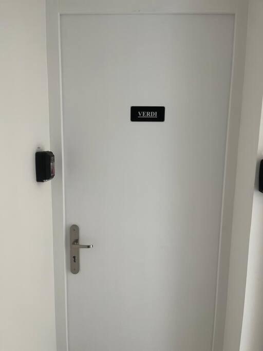 Verdi Cosy Au Calme Parking Gratuit Appartamento *